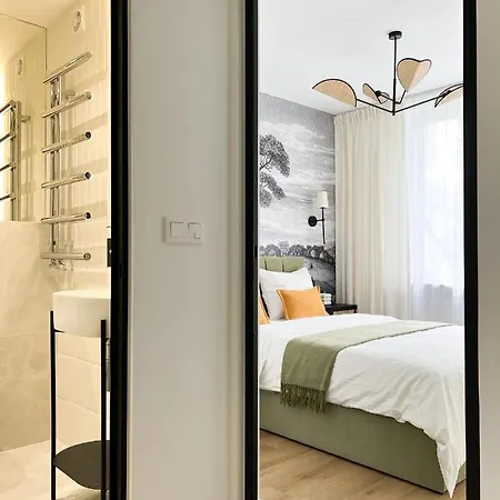 Gustowny Przy Metrze Varsóvia