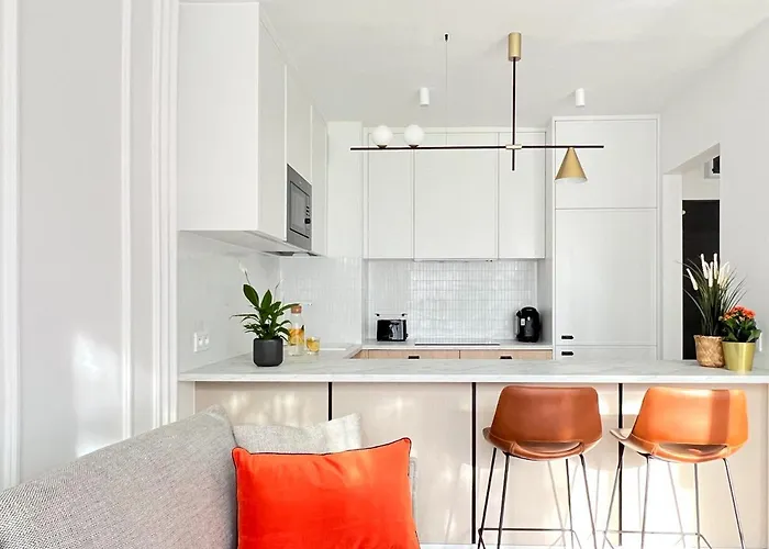 Gustowny Przy Metrze شقة وارسو