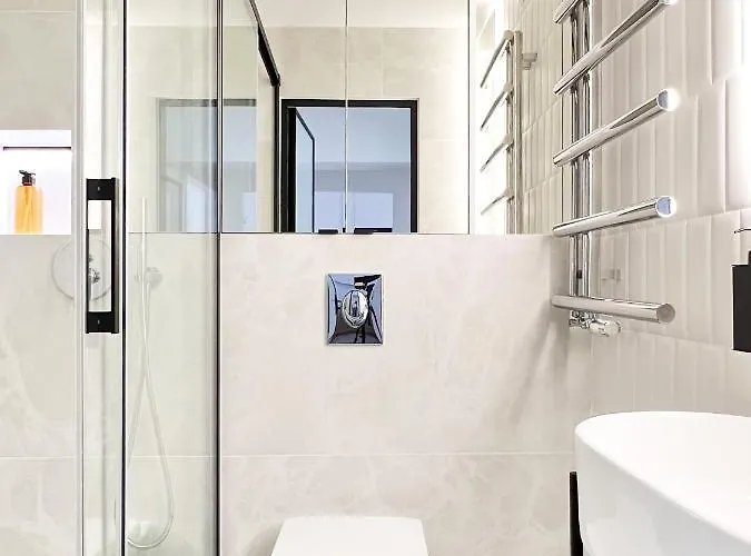 شقة Gustowny Przy Metrze وارسو